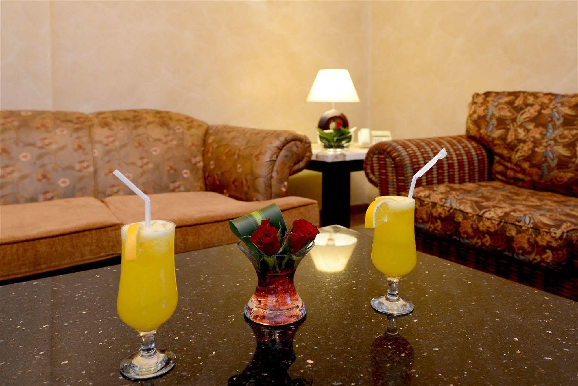 Boudl Al Olaya Hotel Riyadh Exterior photo