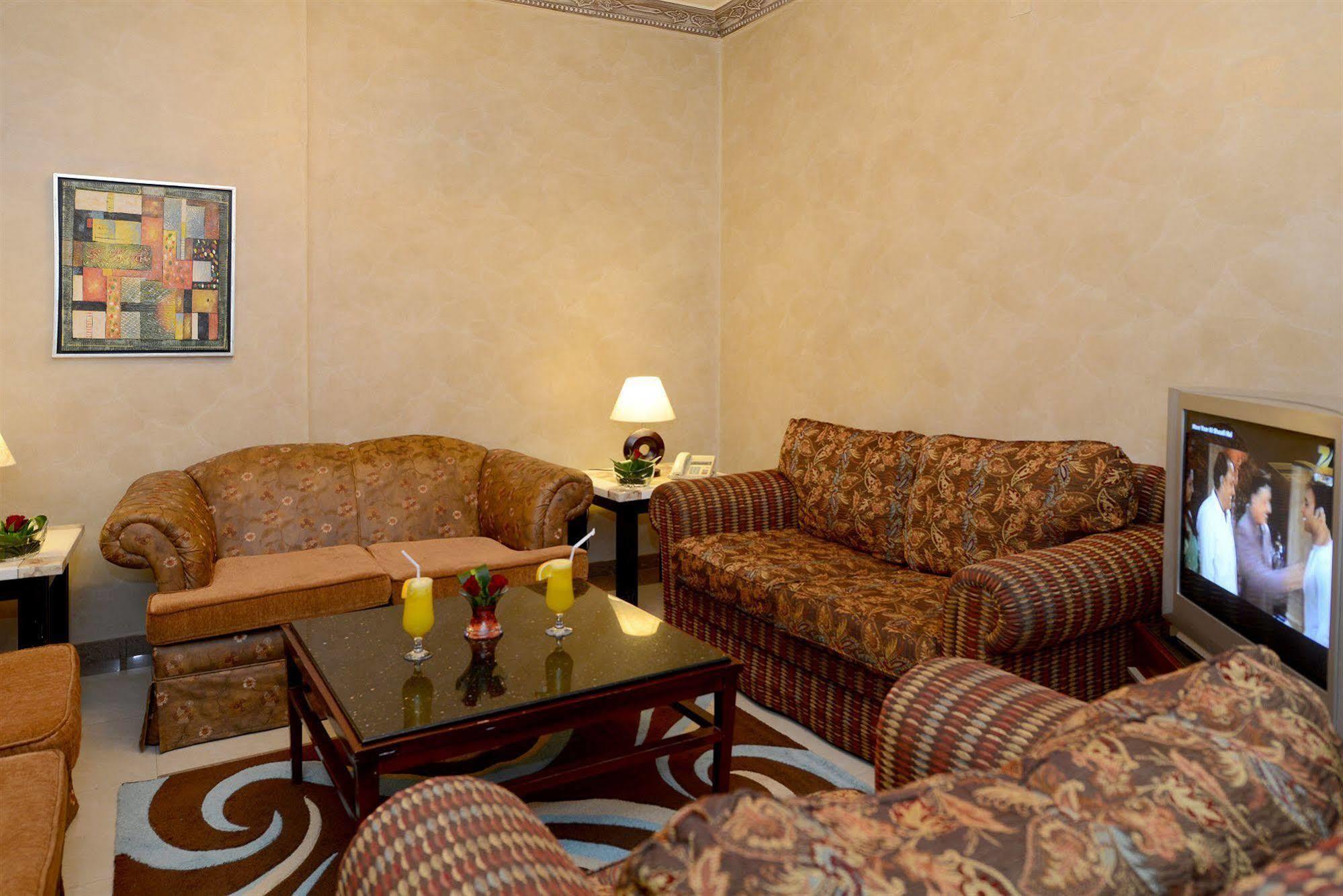 Boudl Al Olaya Hotel Riyadh Exterior photo